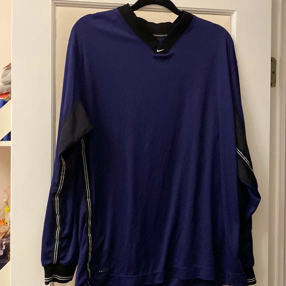 Nike athletic top